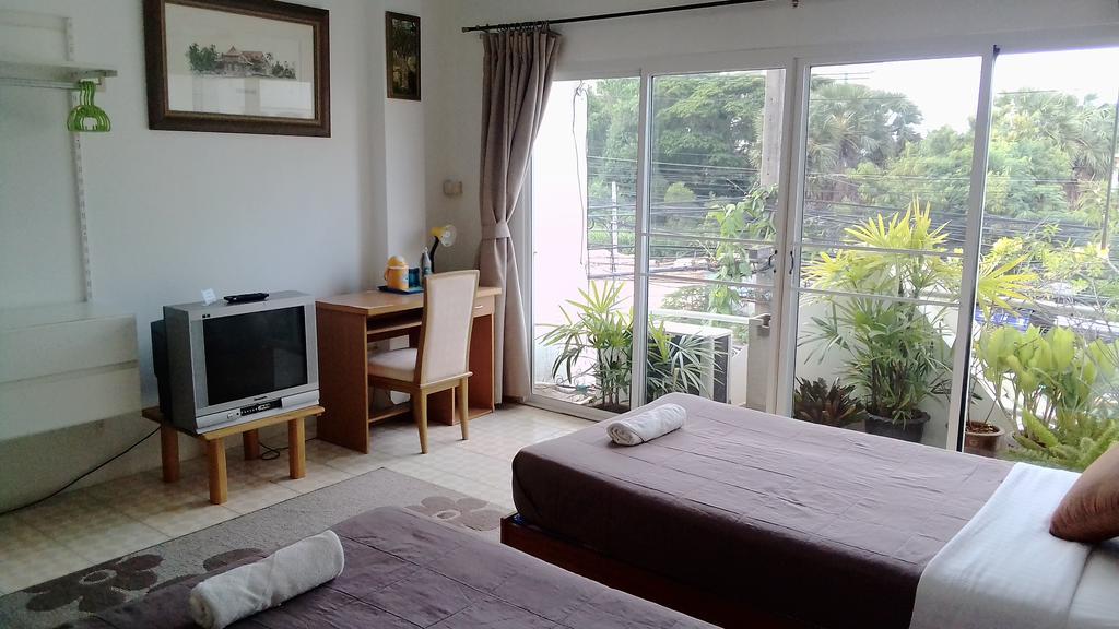 Corner Cafe Bed & Breakfast Χουά Χιν Εξωτερικό φωτογραφία