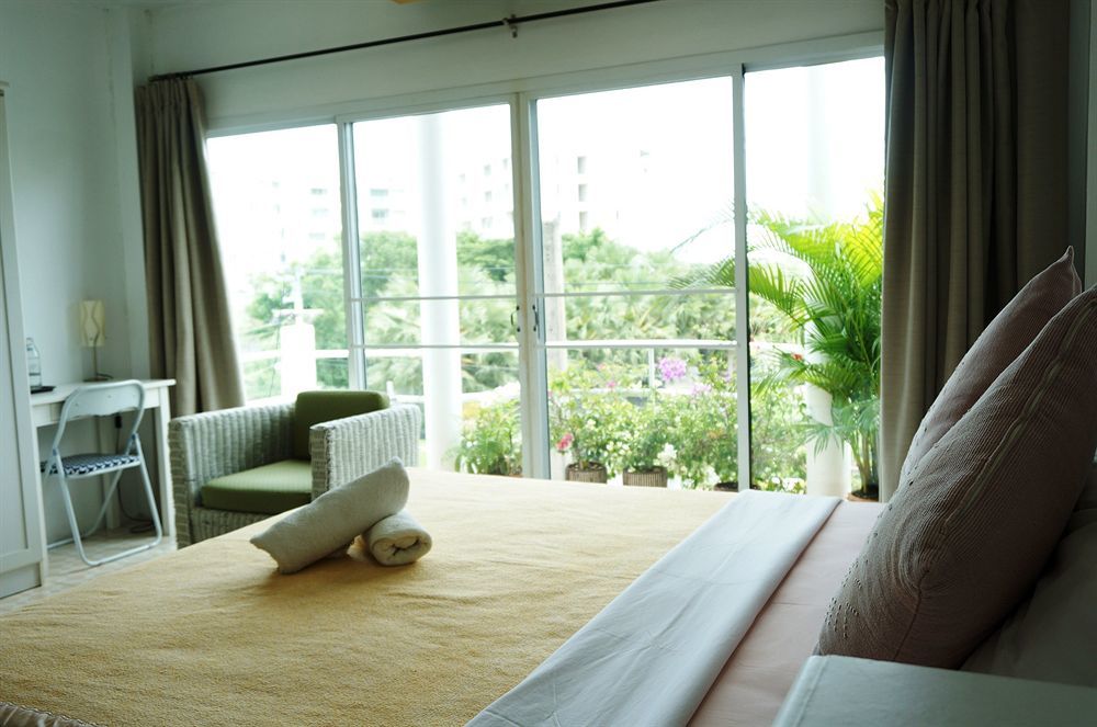 Corner Cafe Bed & Breakfast Χουά Χιν Εξωτερικό φωτογραφία
