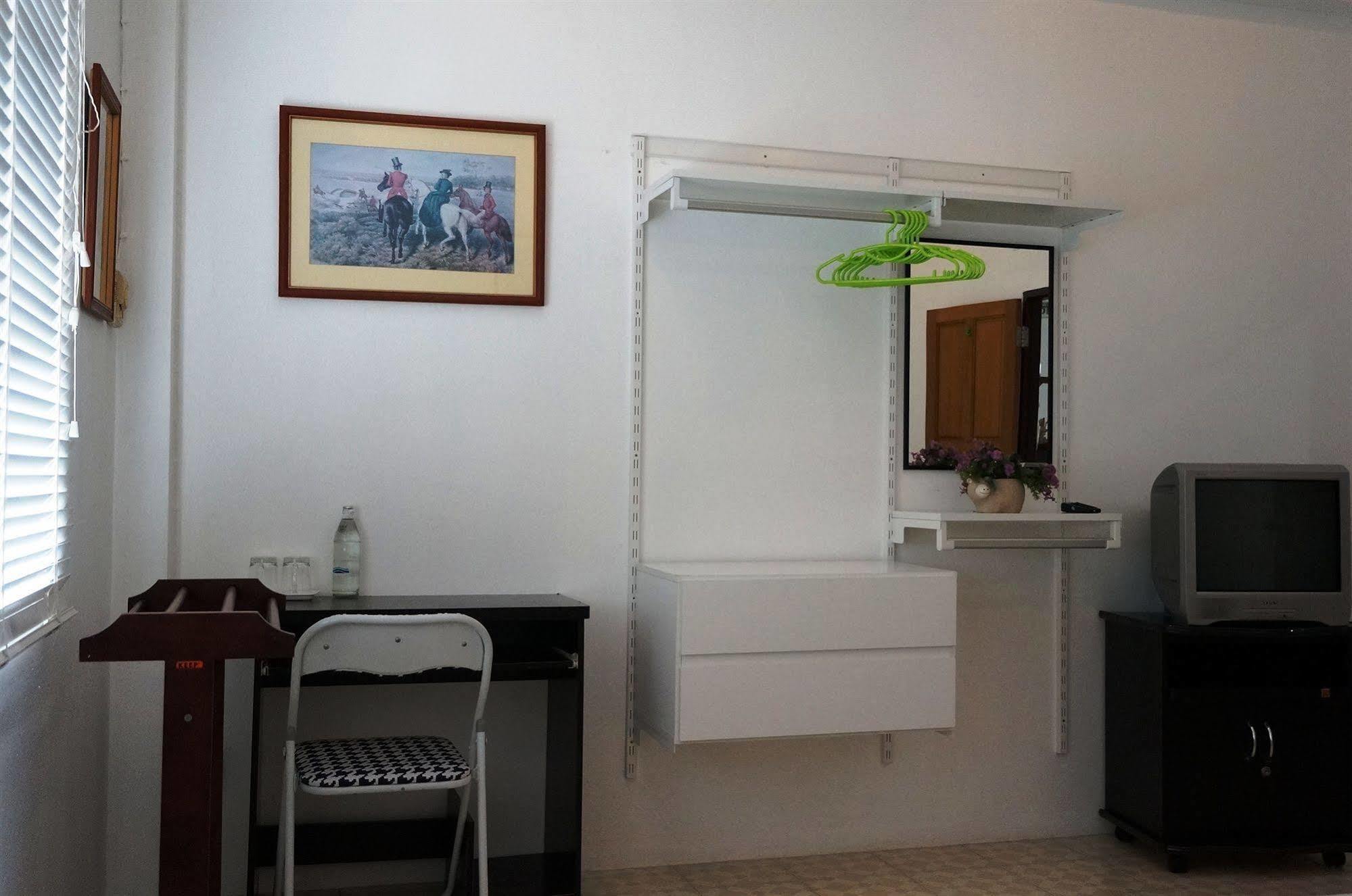 Corner Cafe Bed & Breakfast Χουά Χιν Εξωτερικό φωτογραφία