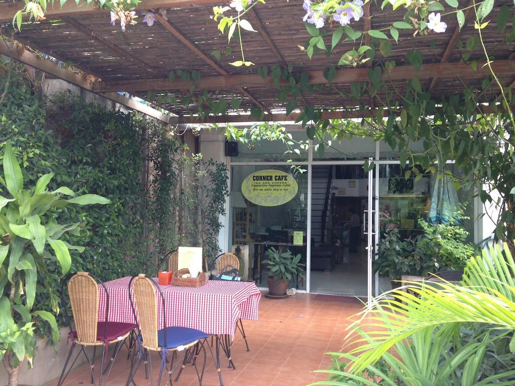 Corner Cafe Bed & Breakfast Χουά Χιν Εξωτερικό φωτογραφία